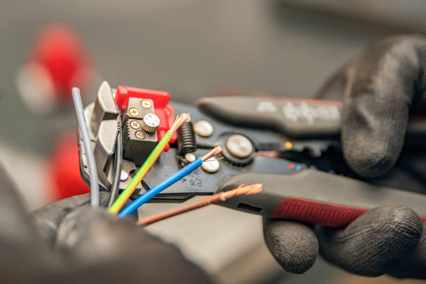Best Commercial Electrician Services  in Pine City, MN